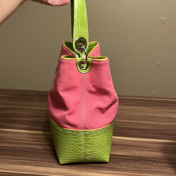 Tommy Hilfiger Swinger Satchel pink and yellow green purse PERFECT FOR SPRING! - Picture 4 of 16